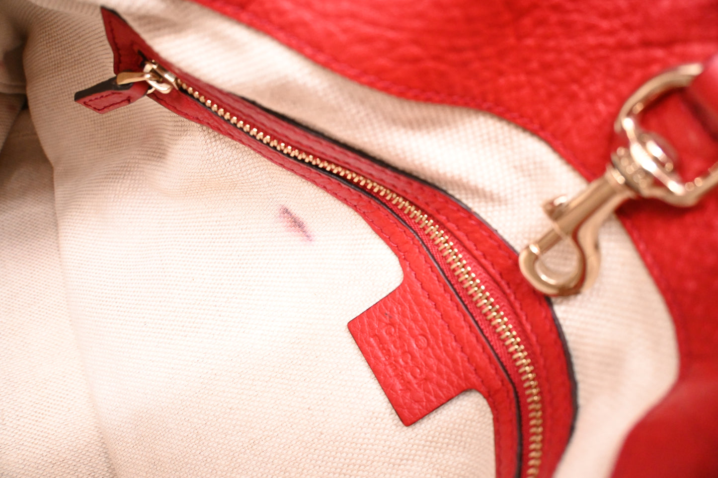 Gucci Soho Chain Shoulder Bag in Red Leather