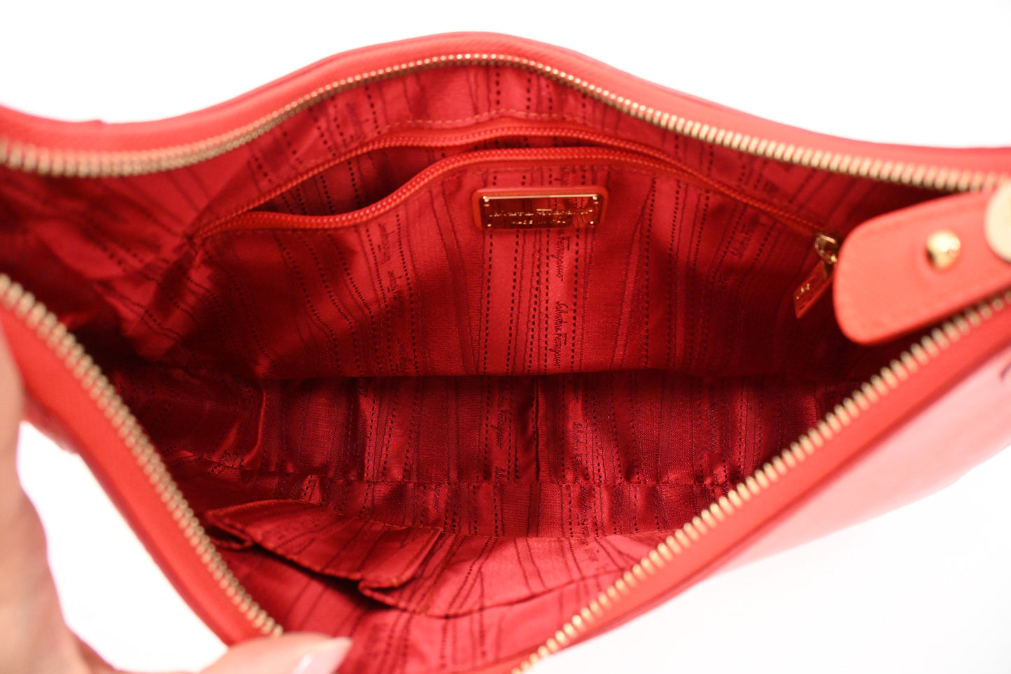 Ferragamo Shoulder Bag in Red Orange Leather