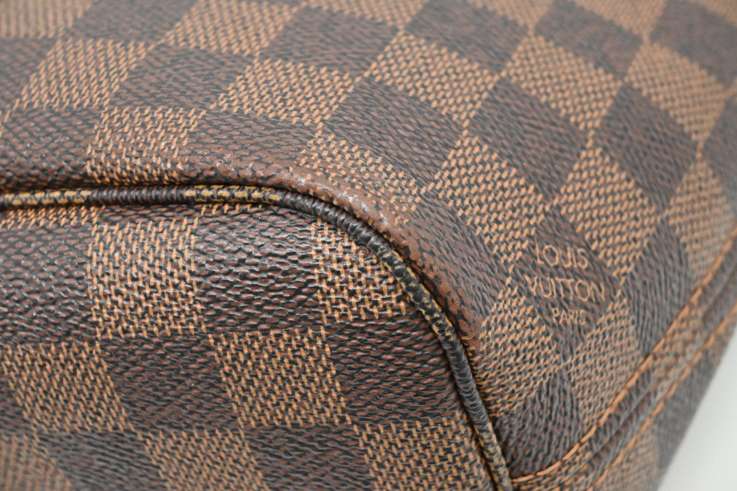 Louis Vuitton Neverfull PM in Damier Ebene Canvas