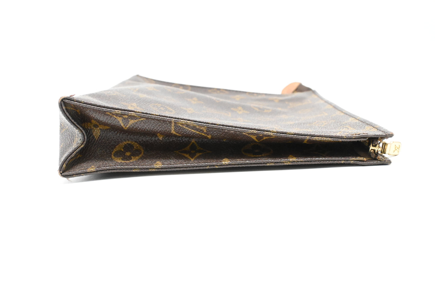 Louis Vuitton Toiletry 26 in Monogram Canvas