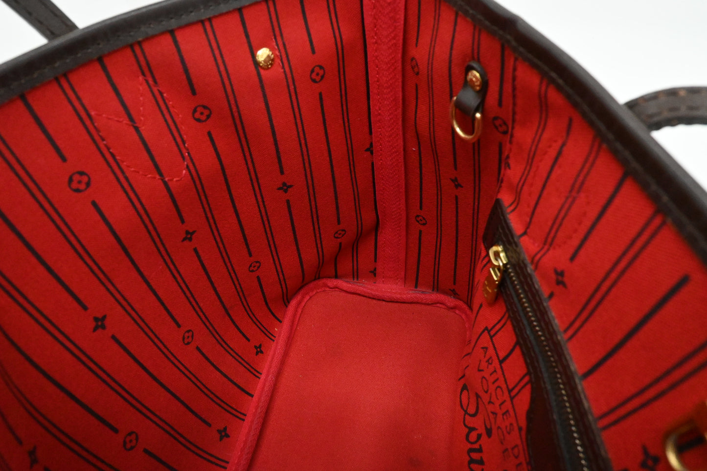 Louis Vuitton Neverfull PM in Damier Ebene Canvas