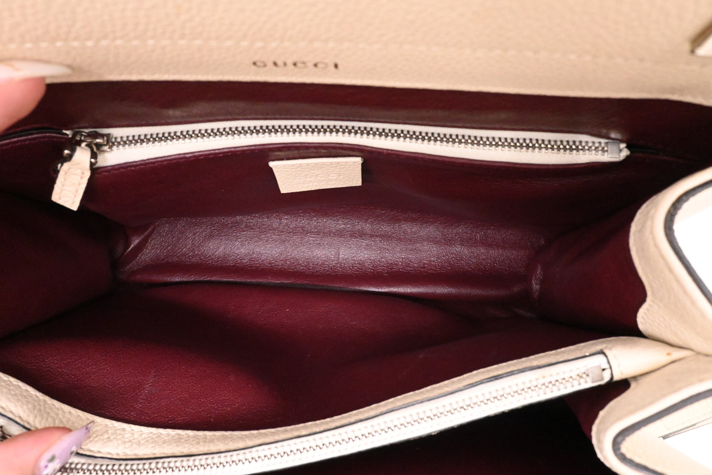 Gucci Zumi Handbag in Cream Leather