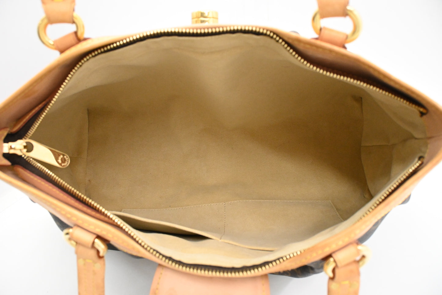 Louis Vuitton Boetie MM in Monogram Canvas