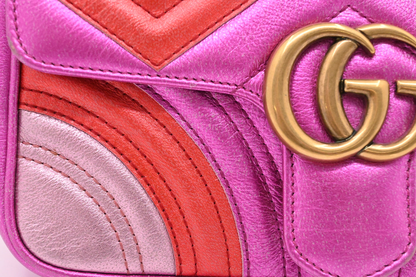 Gucci Marmont Shoulder Bag in Pink Red Leather