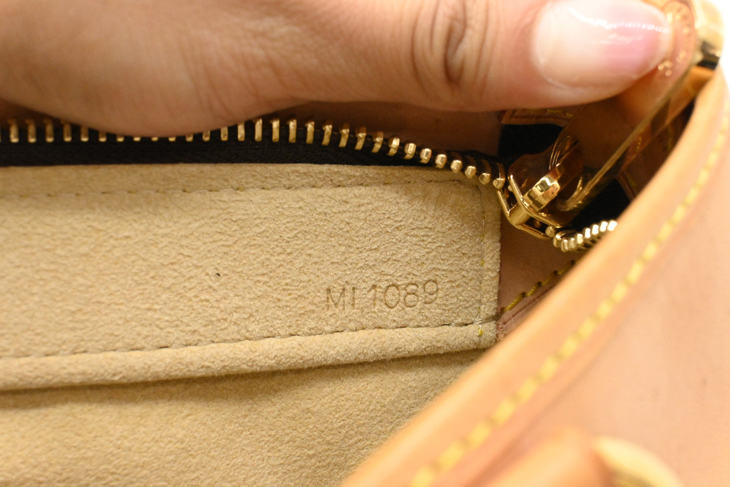 Louis Vuitton Boetie MM in Monogram Canvas