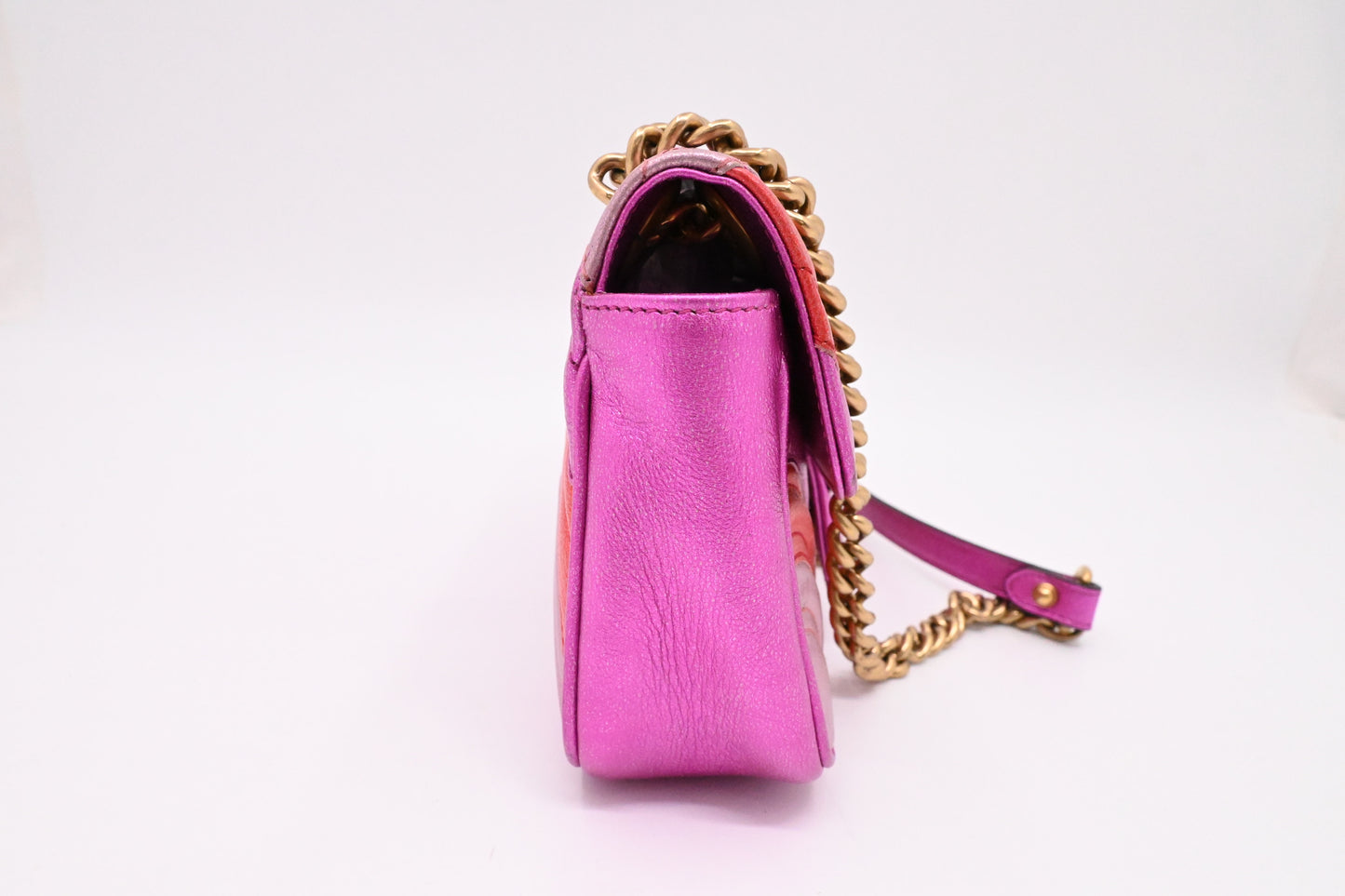 Gucci Marmont Shoulder Bag in Pink Red Leather