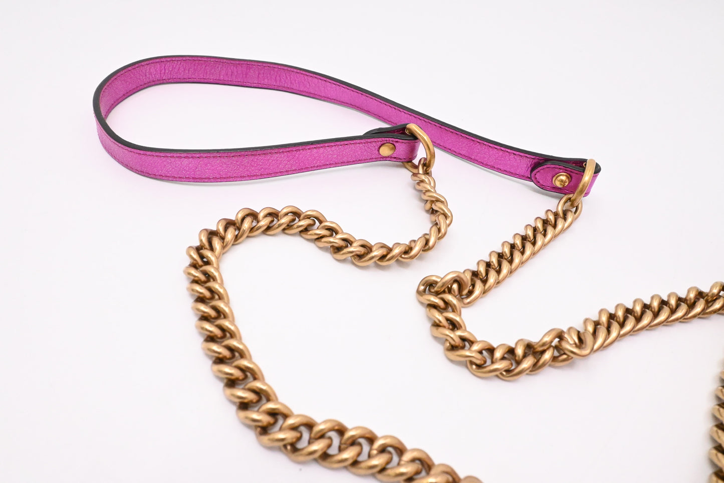 Gucci Marmont Shoulder Bag in Pink Red Leather
