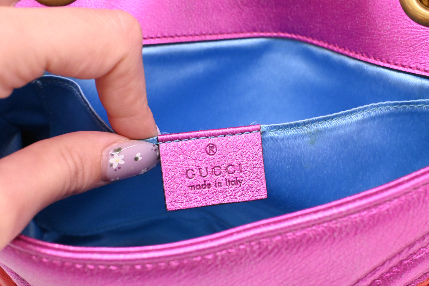 Gucci Marmont Shoulder Bag in Pink Red Leather
