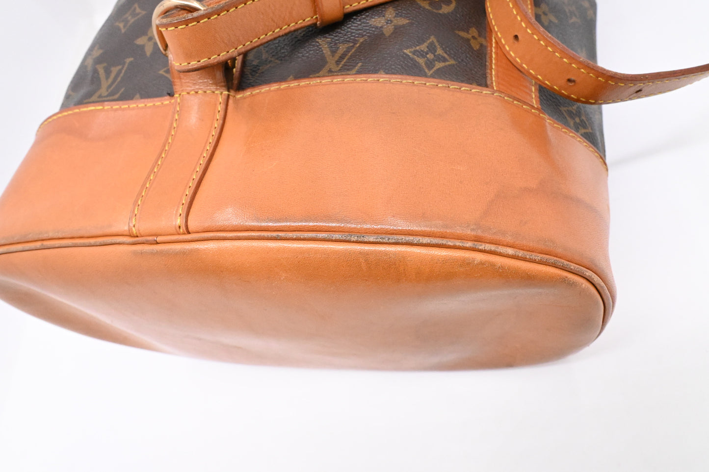 Louis Vuitton Randonnee GM in Monogram Canvas