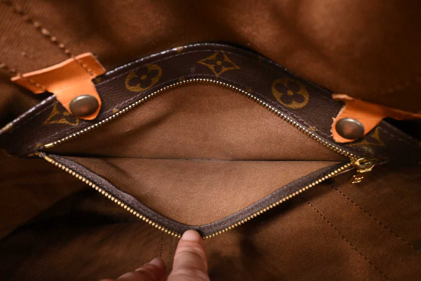 Louis Vuitton Randonnee GM in Monogram Canvas