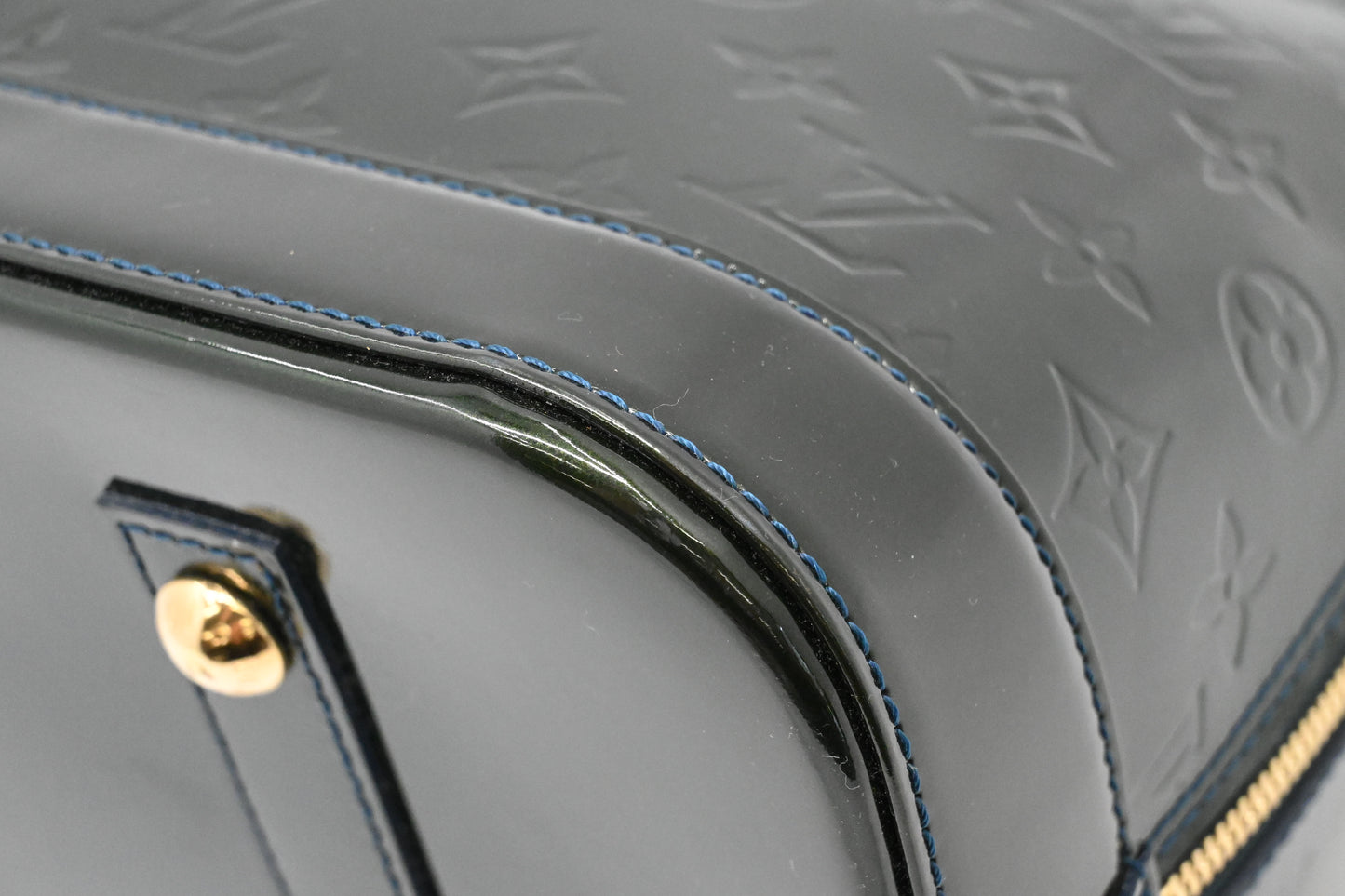 Louis Vuitton Alma GM in Green Vernis Leather