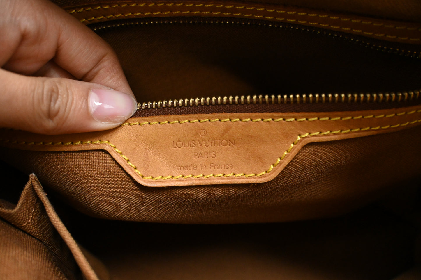 Louis Vuitton Cabas Mezzo in Monogram Canvas