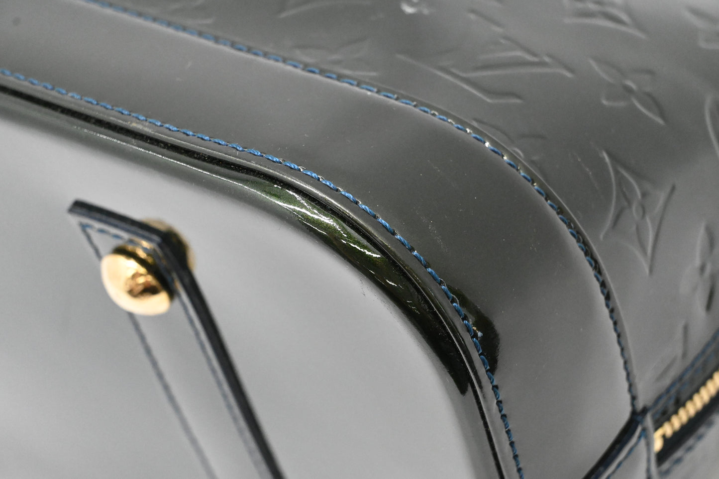 Louis Vuitton Alma GM in Green Vernis Leather