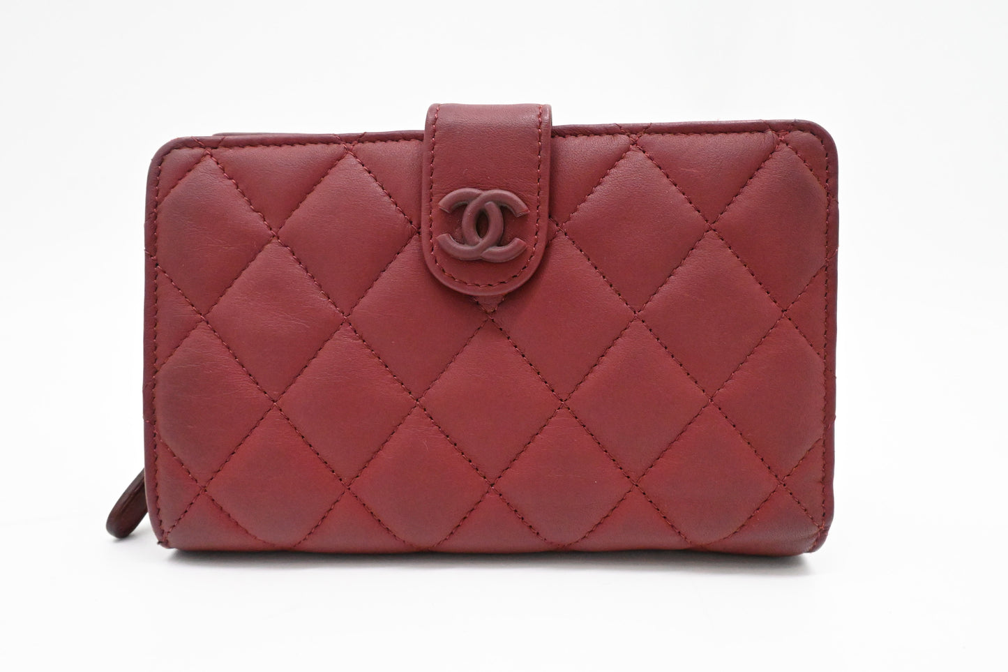 Chanel Bifold Wallet in Burgundy Leather