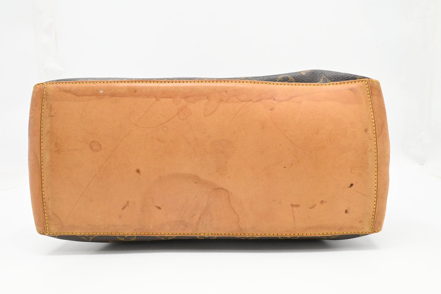 Louis Vuitton Cabas Mezzo in Monogram Canvas