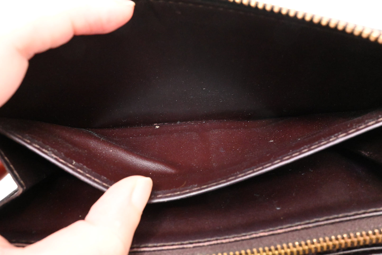 Louis Vuitton Long Zippy Wallet in Amarante Vernis Leather