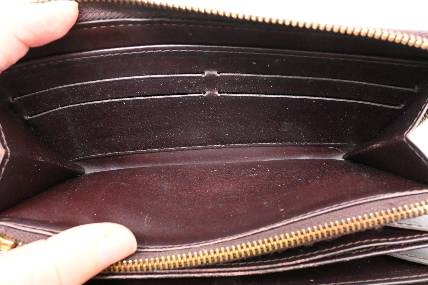 Louis Vuitton Long Zippy Wallet in Amarante Vernis Leather