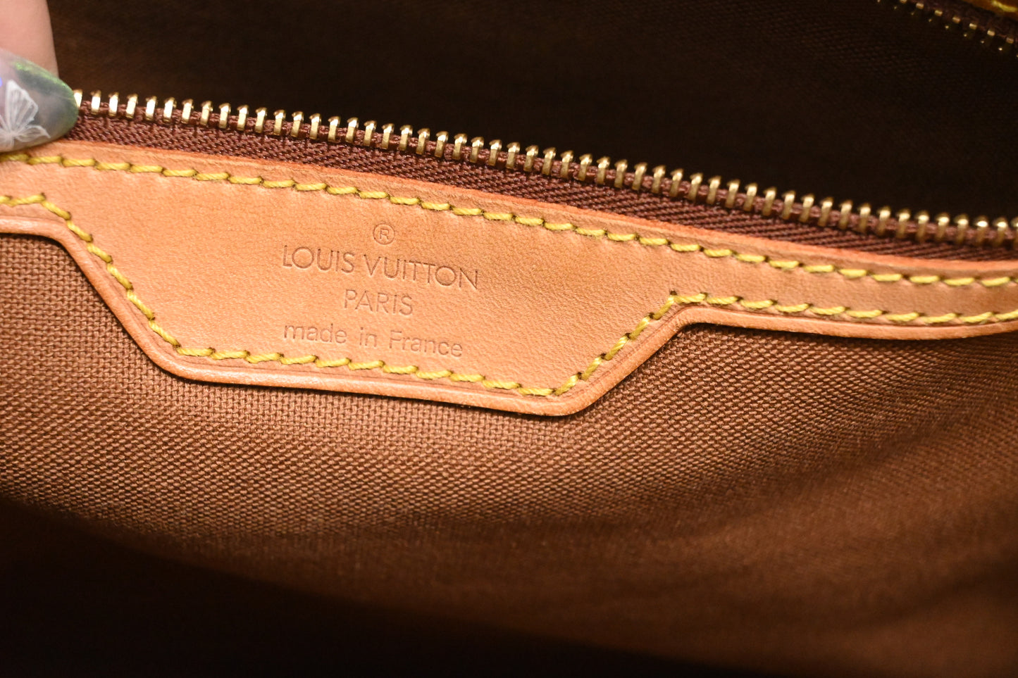 Louis Vuitton Cabas Mezzo in Monogram Canvas