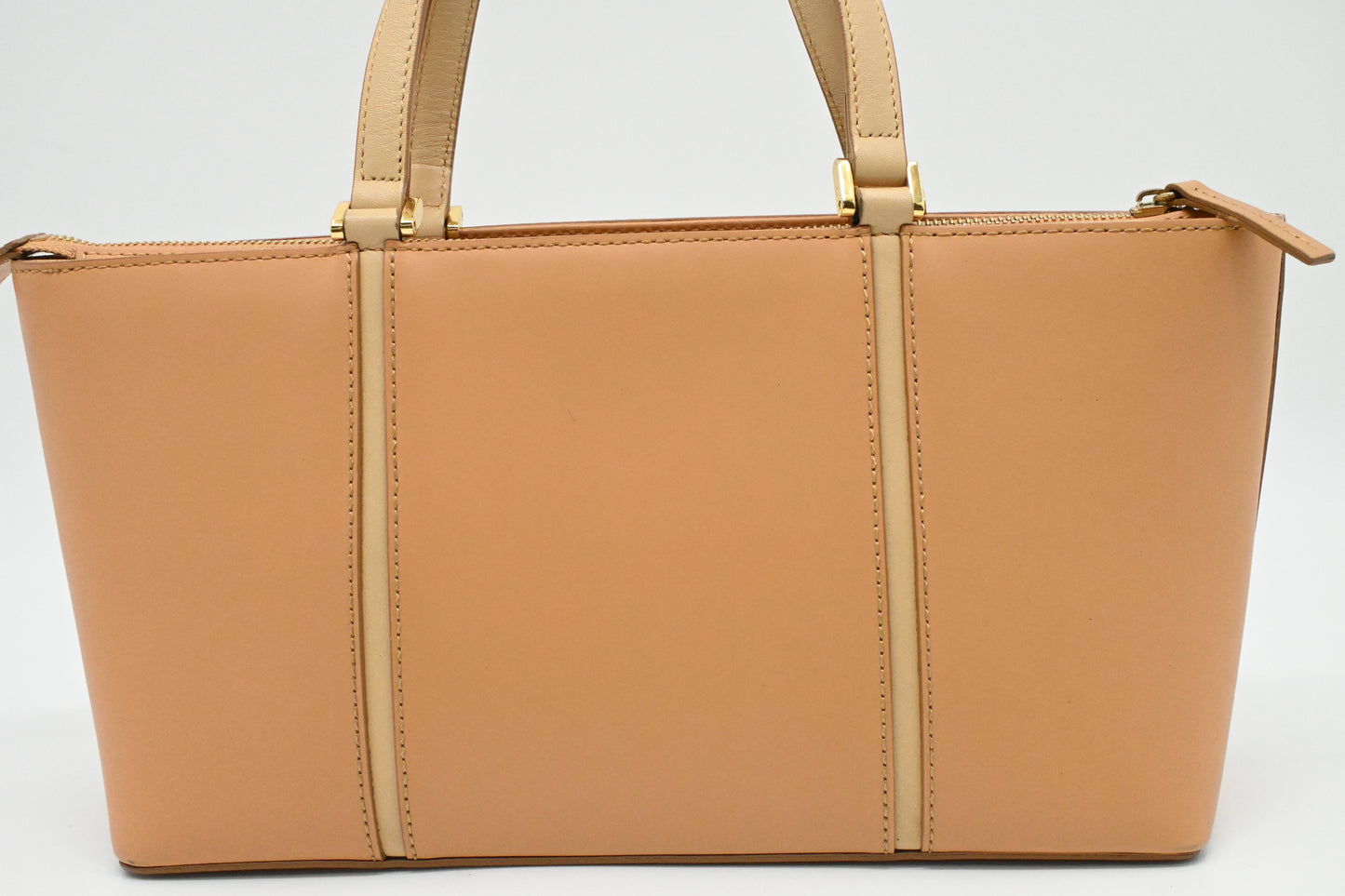 Burberry Handbag in Beige Leather