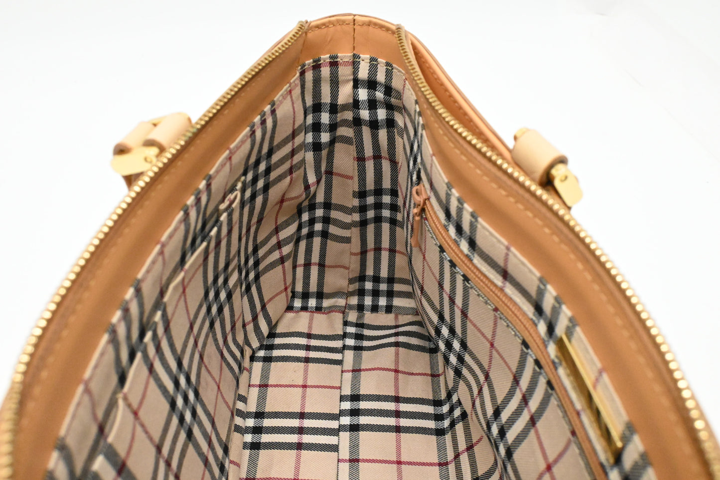 Burberry Handbag in Beige Leather