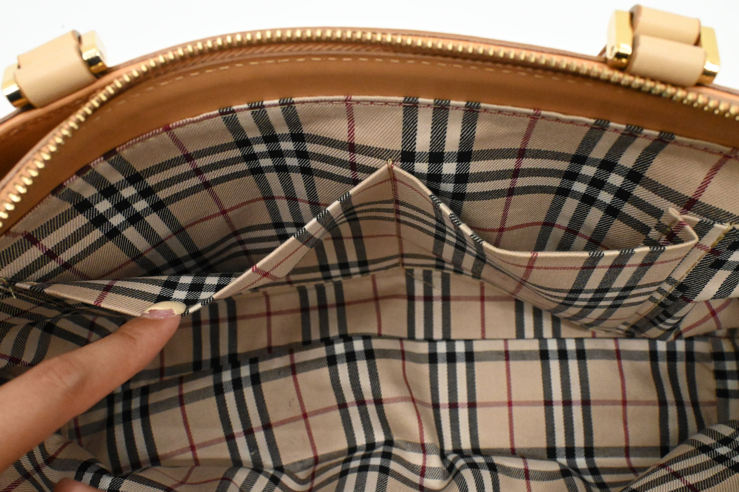 Burberry Handbag in Beige Leather