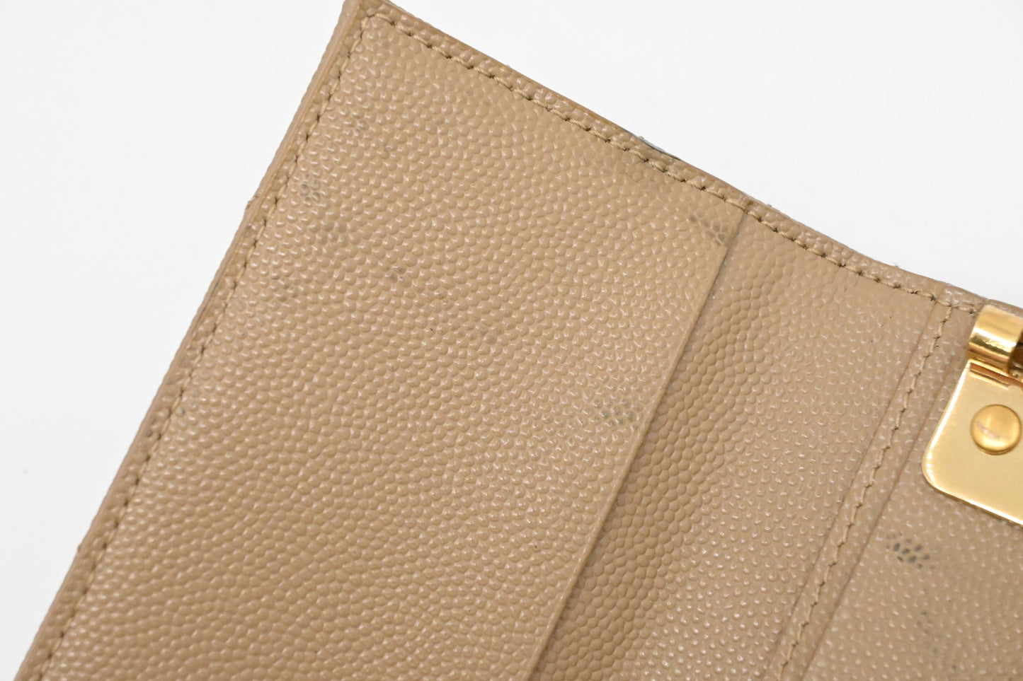 YSL Saint Laurent Key Case 6 in Beige Leather