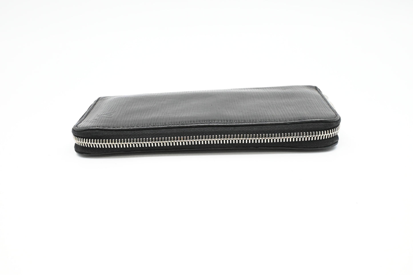 Louis Vuitton Zippy Wallet in Black Epi Leather