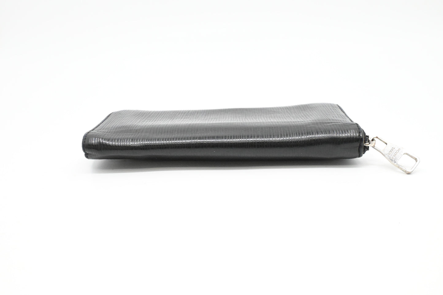 Louis Vuitton Zippy Wallet in Black Epi Leather
