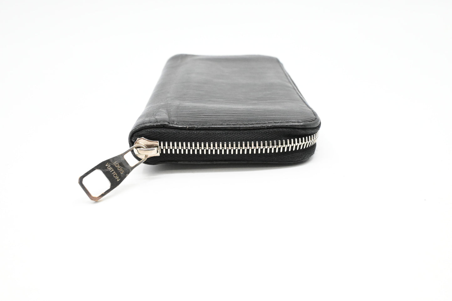 Louis Vuitton Zippy Wallet in Black Epi Leather