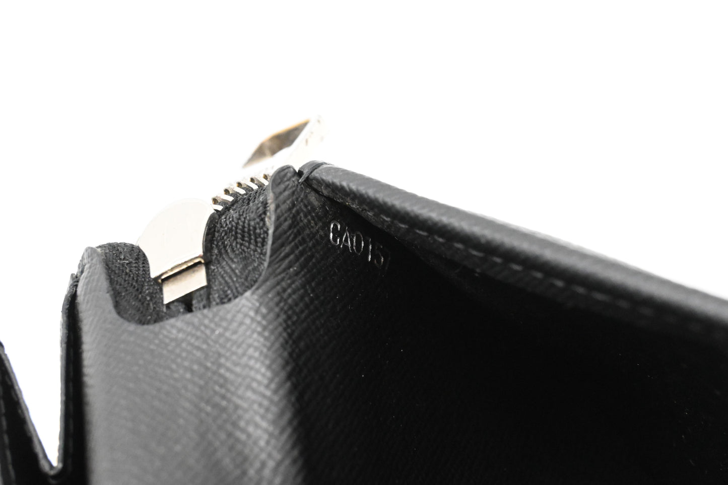 Louis Vuitton Zippy Wallet in Black Epi Leather