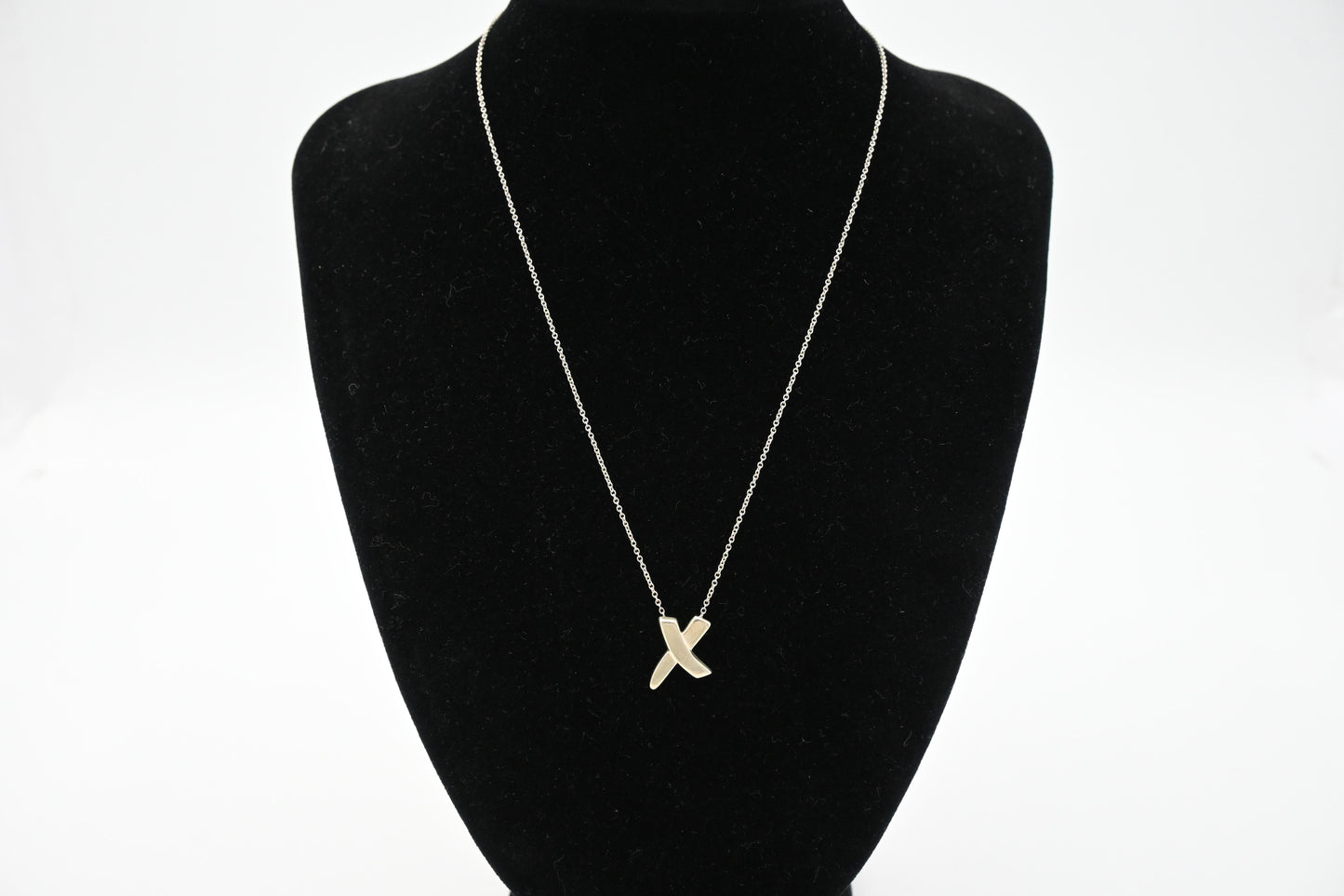 Tiffany & Co. Paloma Picasso Kiss Necklace in Sterling Silver