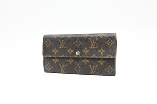 Louis Vuitton Sarah Wallet in Monogram Canvas