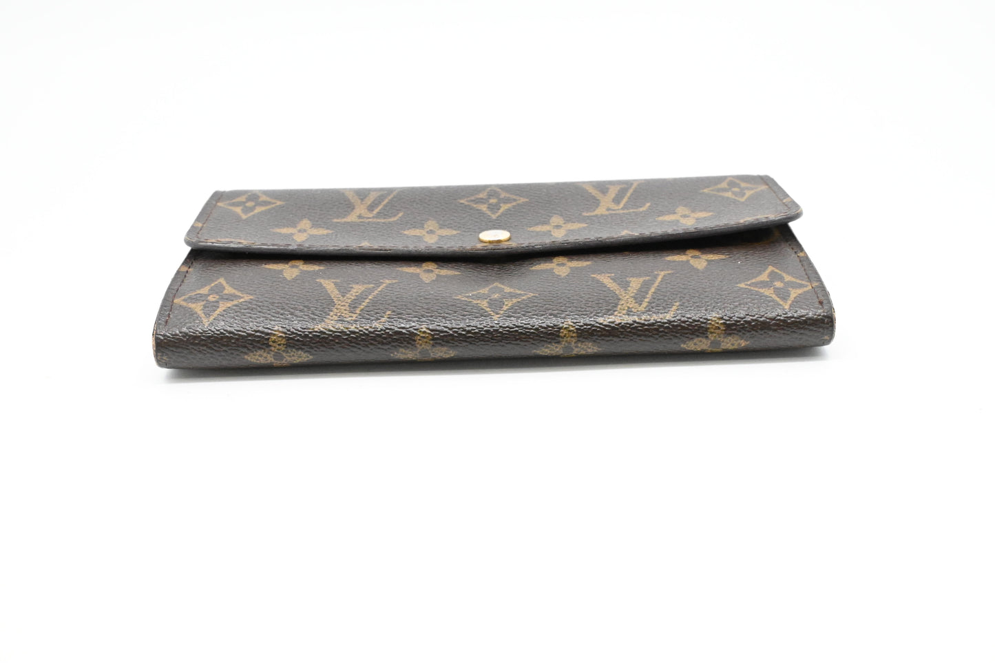 Louis Vuitton Sarah Wallet in Monogram Canvas