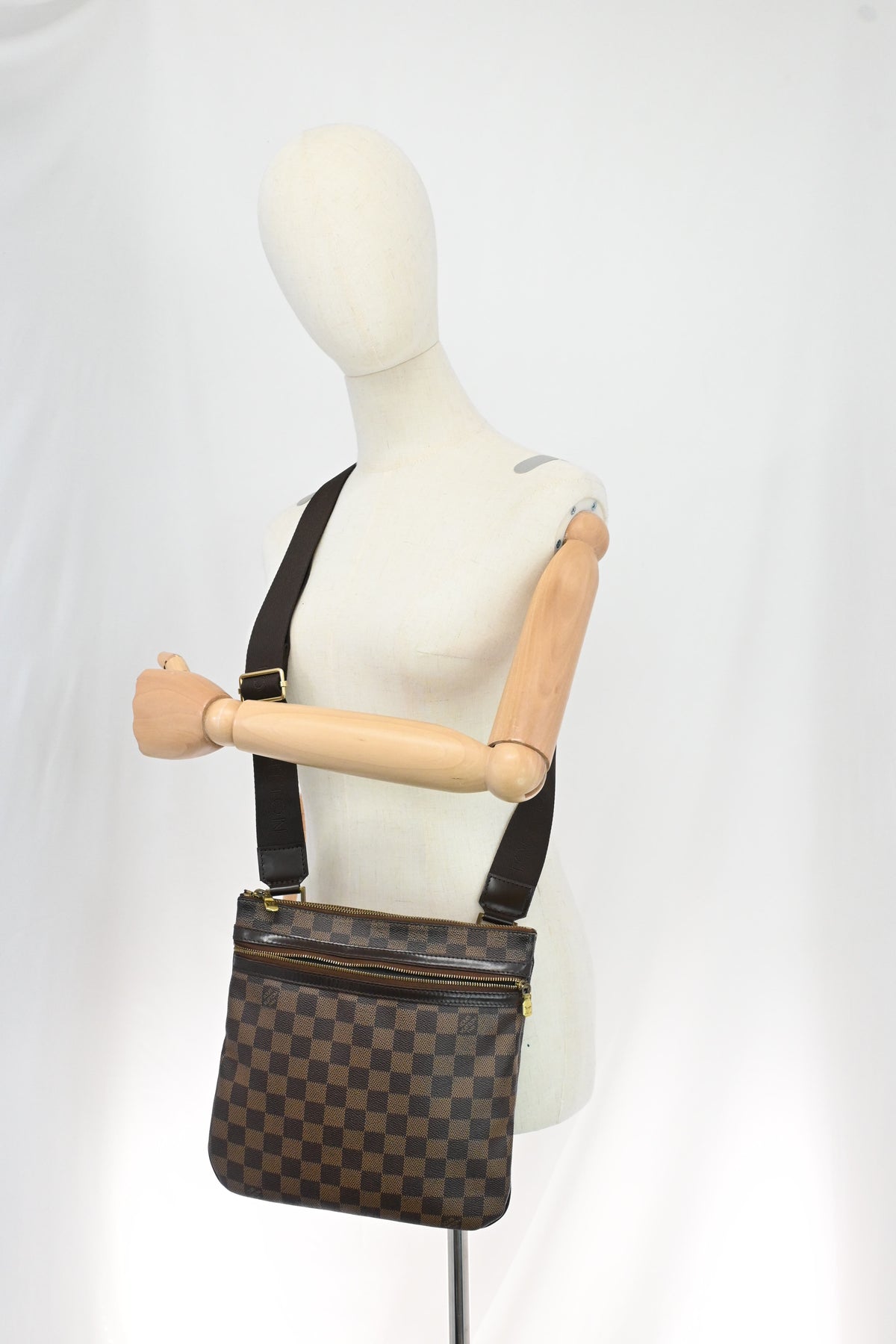 Louis Vuitton Pochette Bosphore in Damier Ebene Canvas