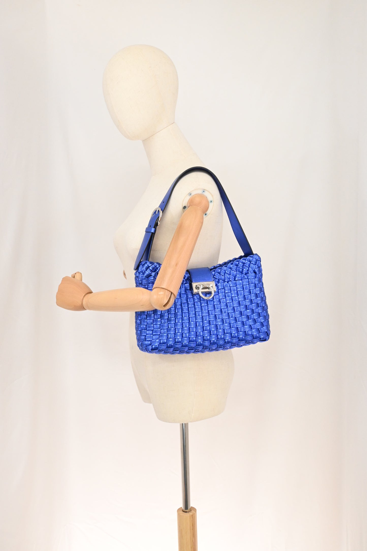Ferragamo Trifolio Shoulder Bag in Metallic Blue Leather
