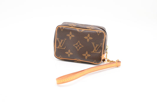 Louis Vuitton Wapity in Monogram Canvas