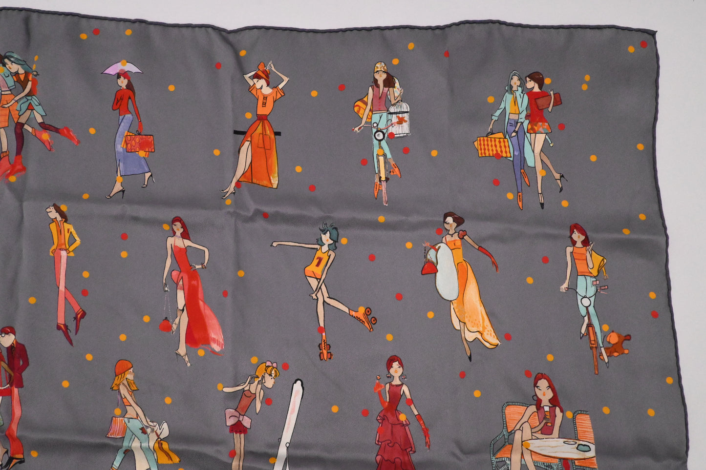 Hermes 'Les Parisiennes' Carre 70 in Gray Silk