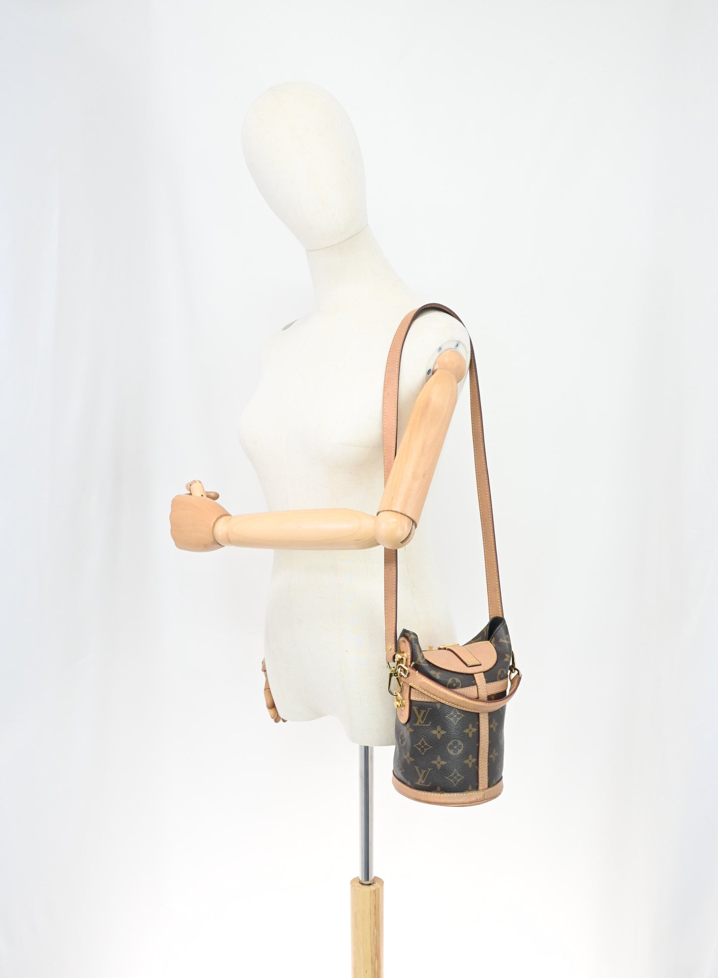 Louis Vuitton Duffle Bag in Monogram Canvas