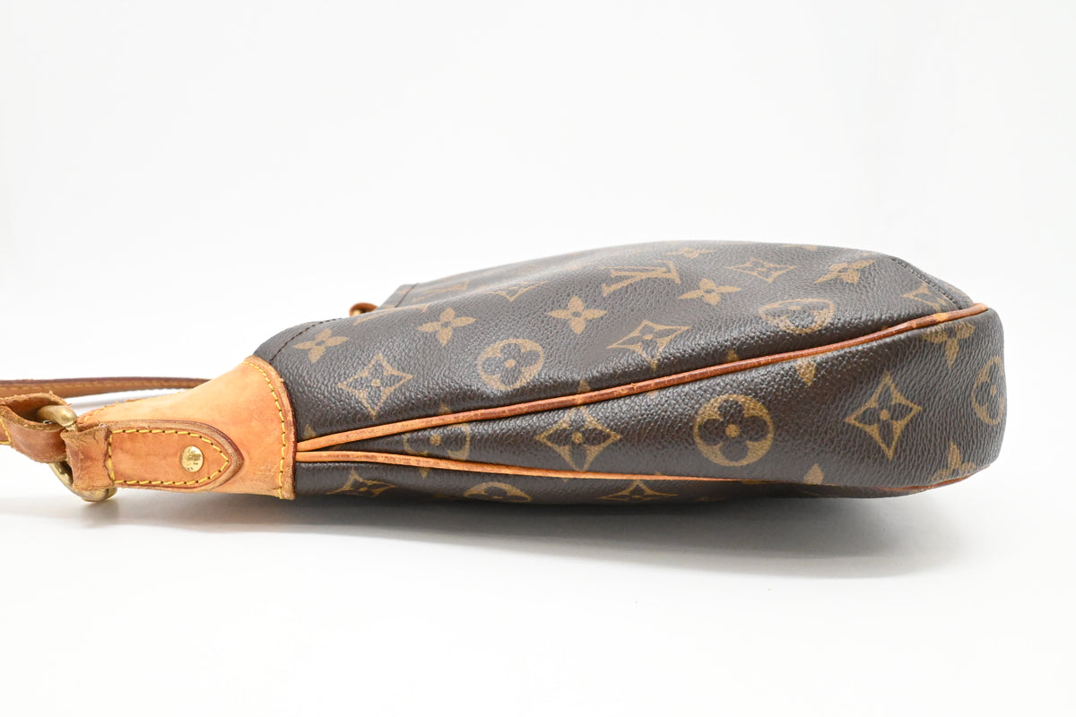 Louis Vuitton Odeon PM in Monogram Canvas