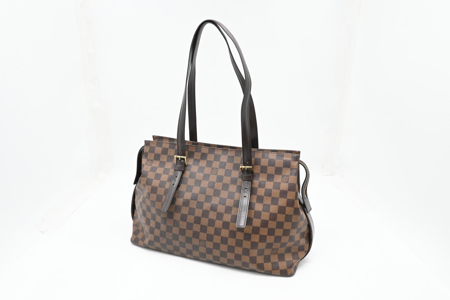 Louis Vuitton Chelsea in Damier Ebene Canvas