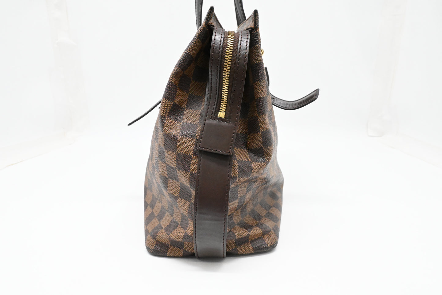 Louis Vuitton Chelsea in Damier Ebene Canvas