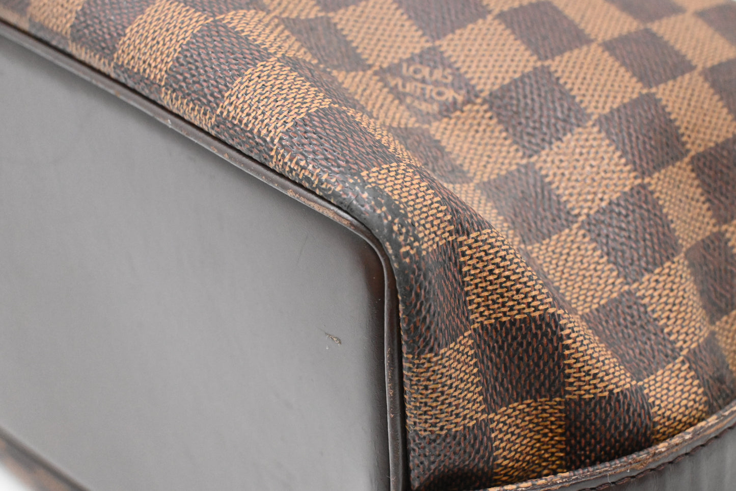 Louis Vuitton Chelsea in Damier Ebene Canvas
