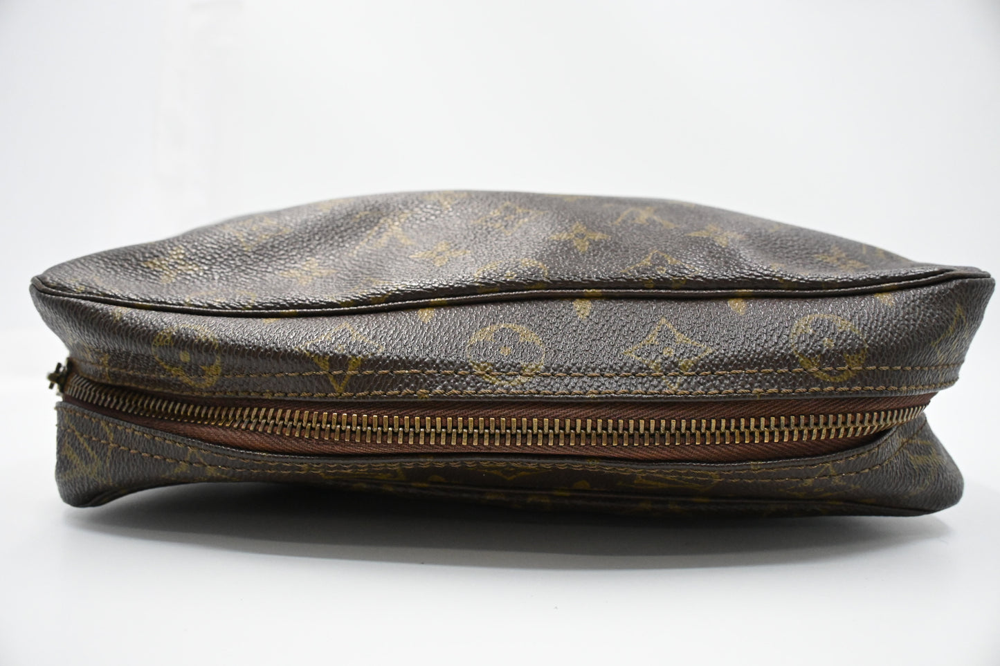 Louis Vuitton Trousse 28 in Monogram Canvas