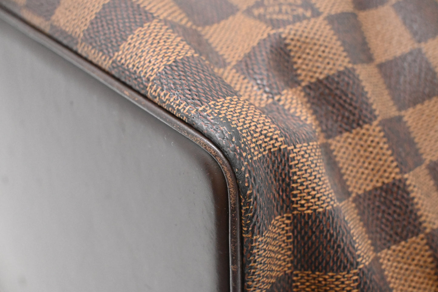 Louis Vuitton Chelsea in Damier Ebene Canvas