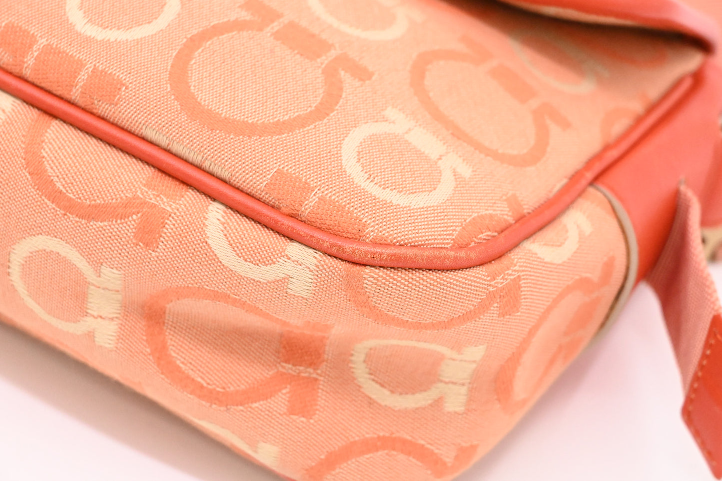 Ferragamo Shoulder Bag in Orange Gancini Canvas