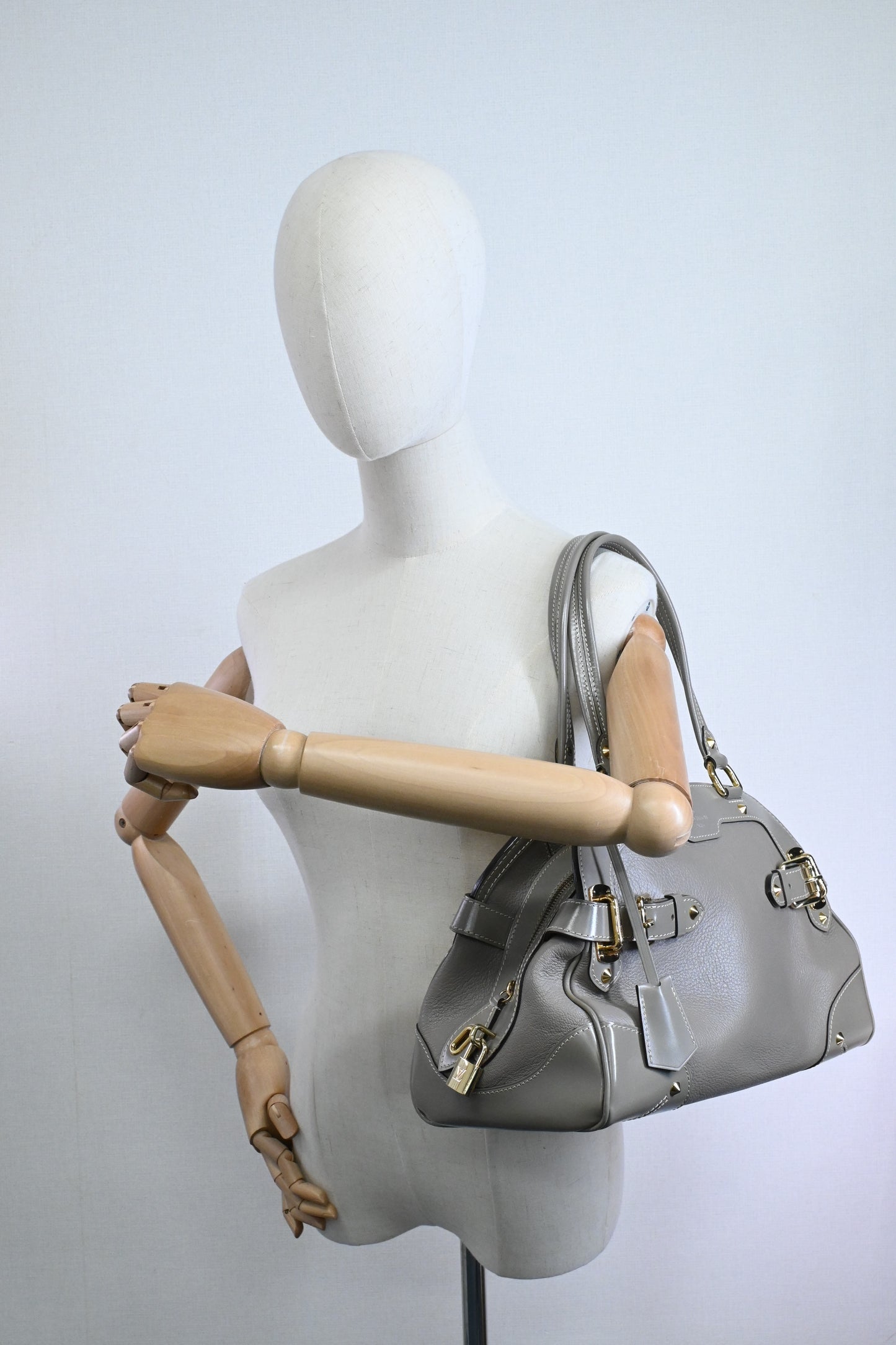 Louis Vuitton Le Radieux in Verone Suhali Leather