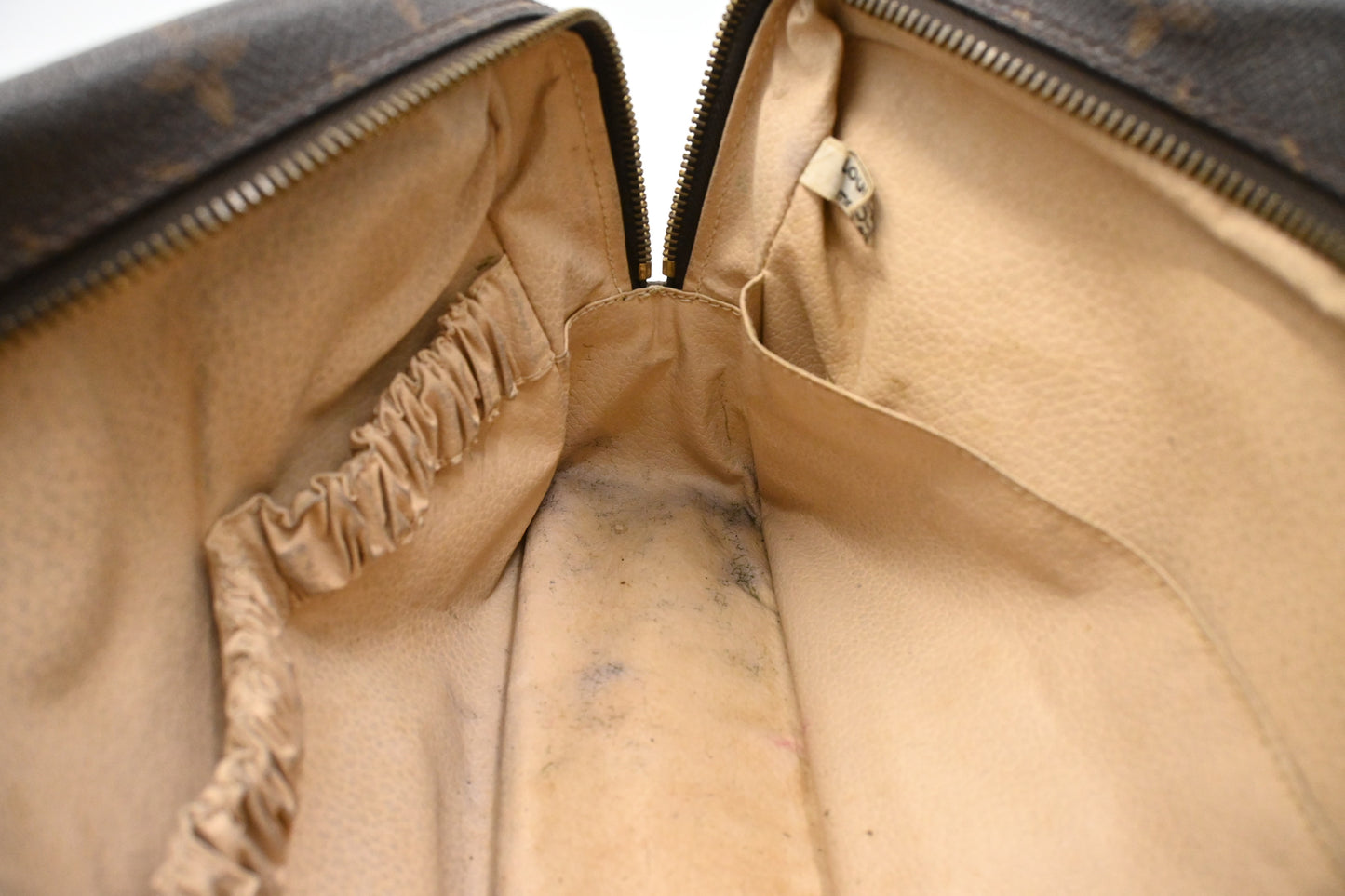 Louis Vuitton Trousse 28 in Monogram Canvas