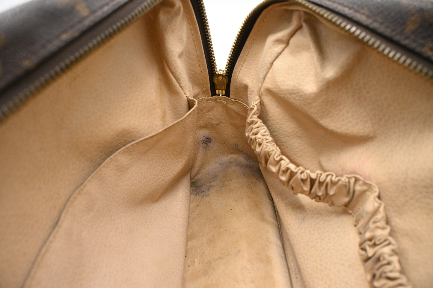 Louis Vuitton Trousse 28 in Monogram Canvas