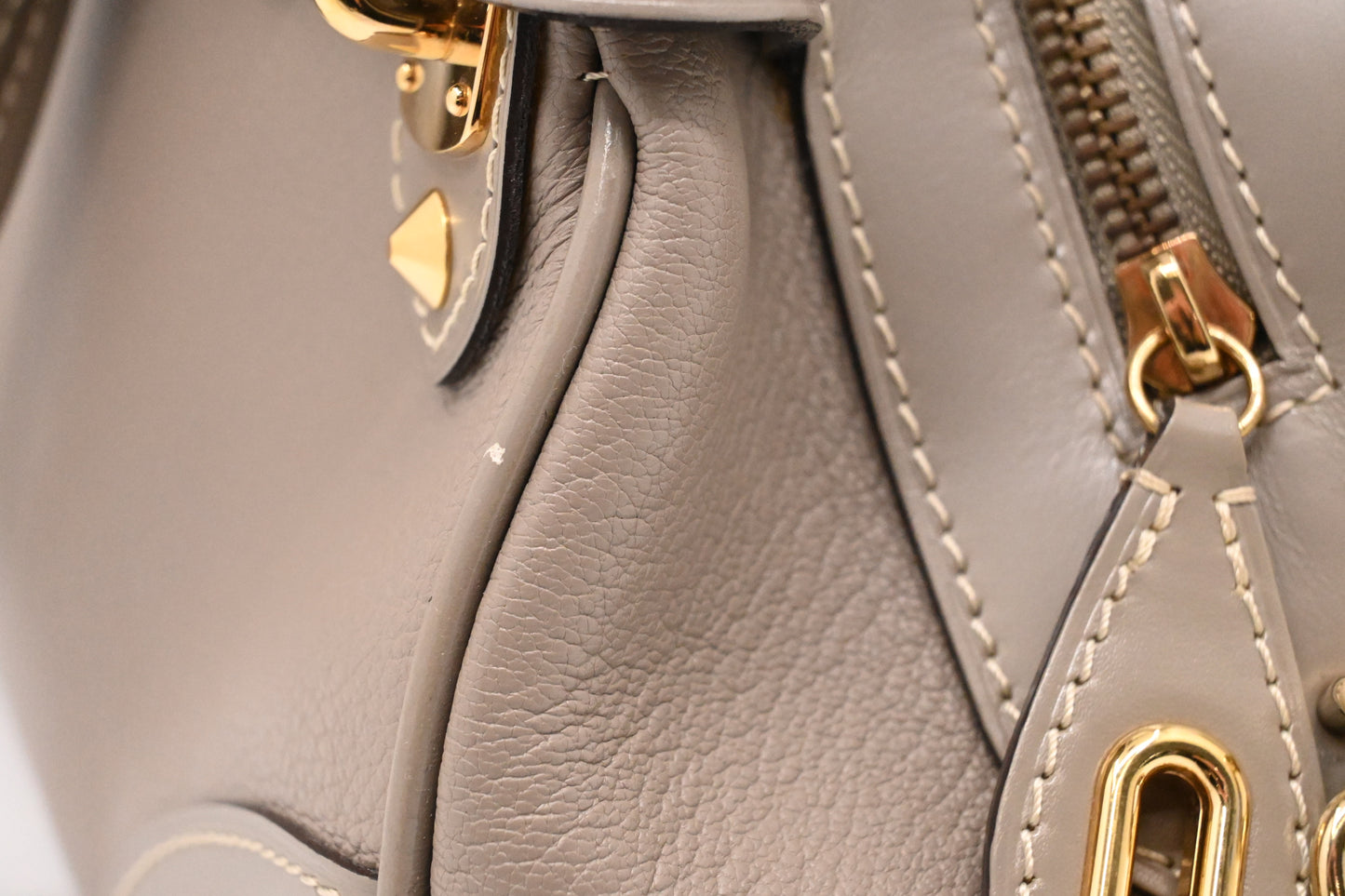 Louis Vuitton Le Radieux in Verone Suhali Leather