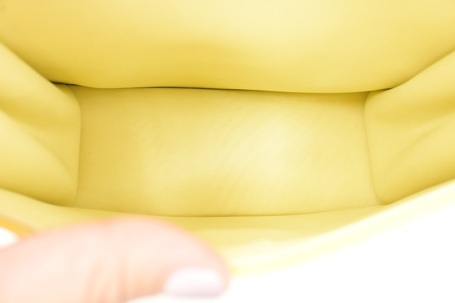 Louis Vuitton Spring Street in Yellow Vernis Leather